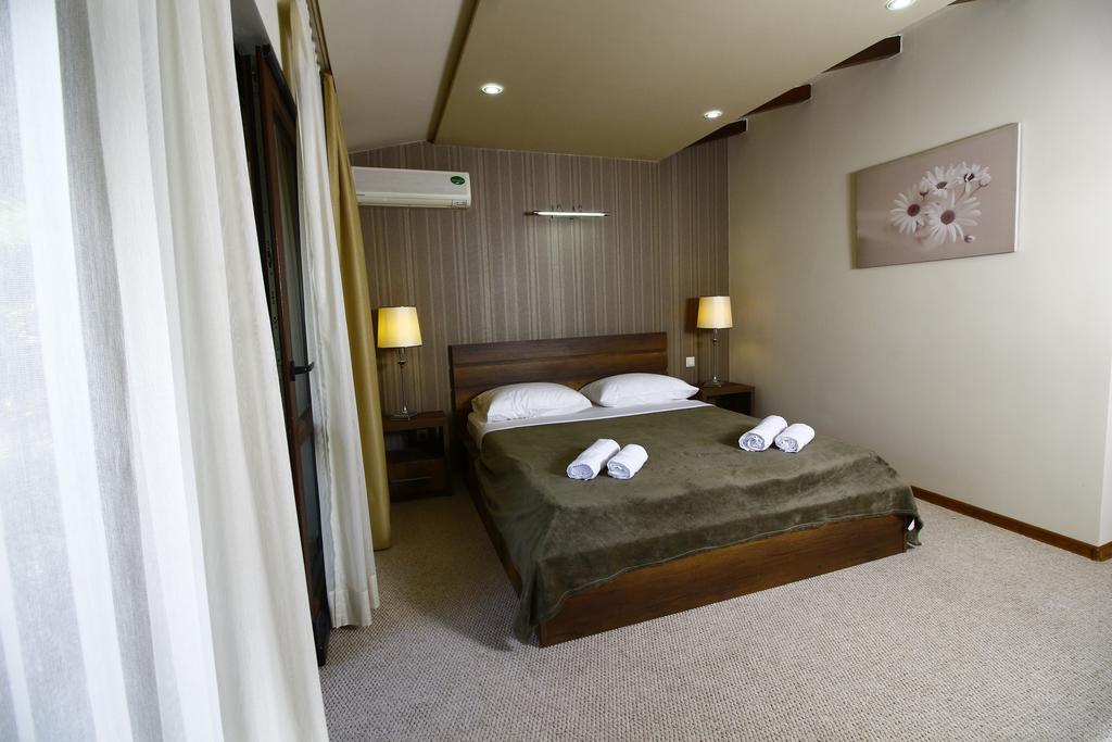 Sani Hotel Тбилиси Экстерьер фото