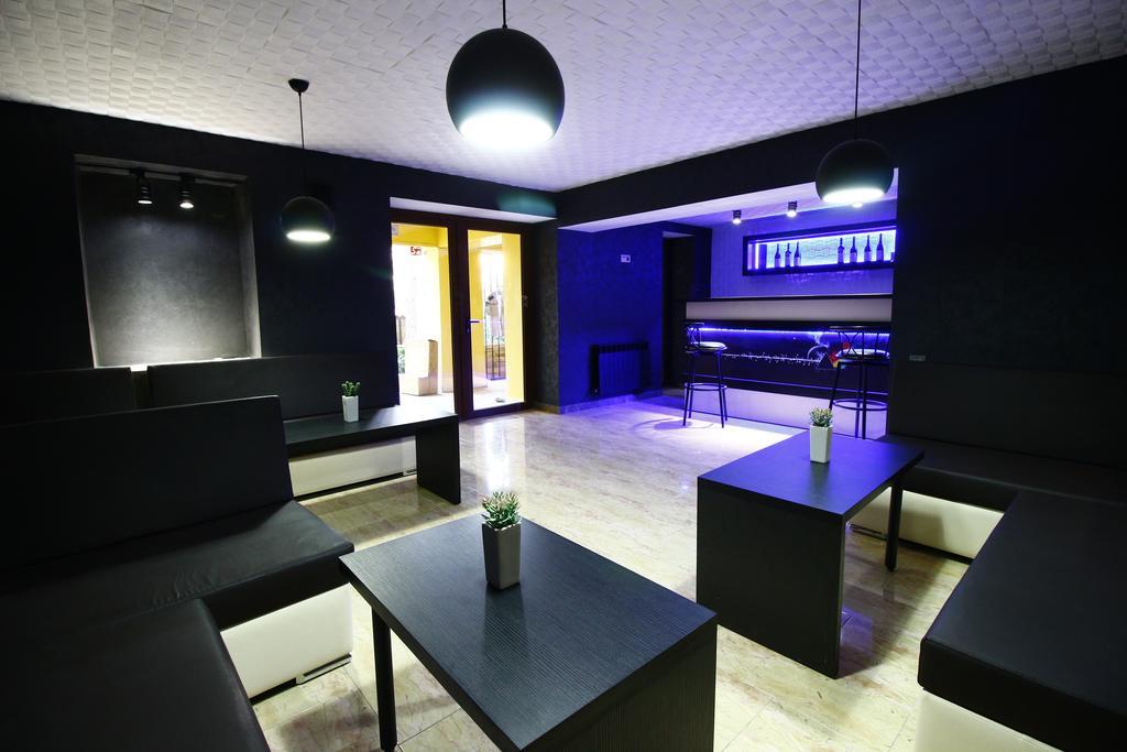 Sani Hotel Тбилиси Экстерьер фото