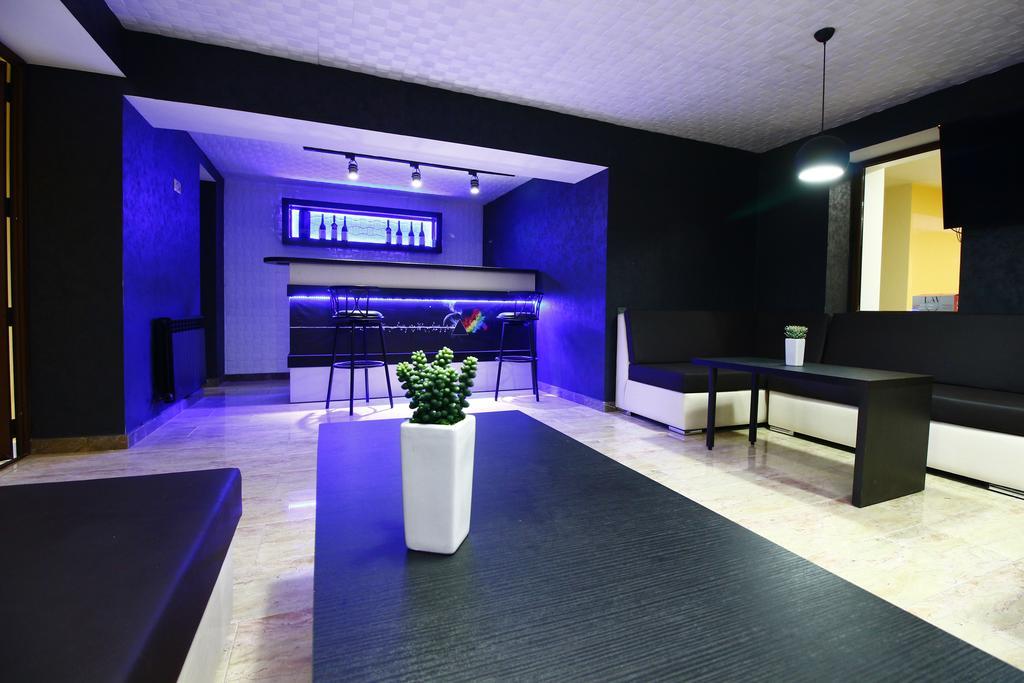 Sani Hotel Тбилиси Экстерьер фото