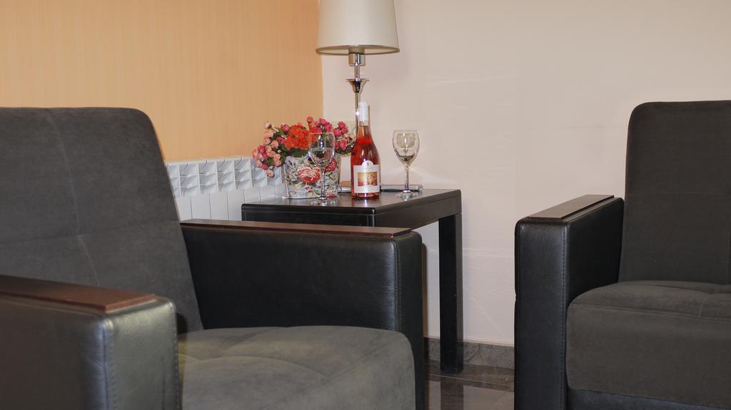 Sani Hotel Тбилиси Экстерьер фото