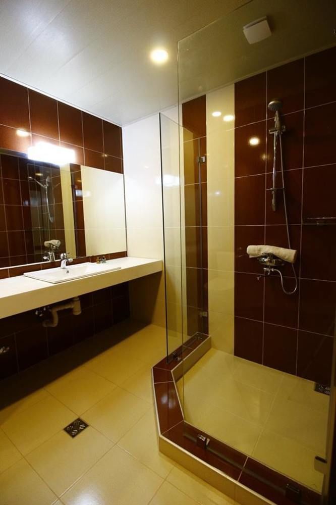 Sani Hotel Тбилиси Экстерьер фото